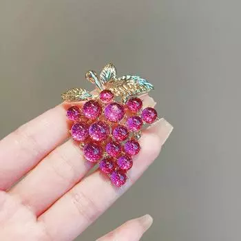 Легкие роскошные броши в виде винограда для женщин и девочек, элегантные темпераментные булавки для корсажа с фруктами, аксессуары для вечеринок и одежды, подарки