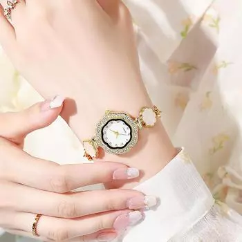 Легкие роскошные часы Niche Temperament с бриллиантовым узором и браслетом на шнурке для женщин золотой