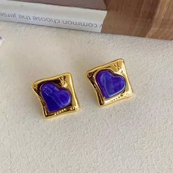 Легкие роскошные квадратные серьги-гвоздики Love Design Metal Earrings Women