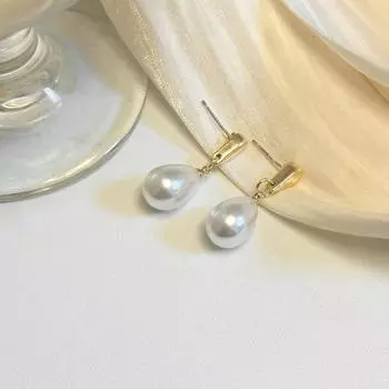 Легкие Роскошные Серьги-Бабочки из Ракушек для Женщин Элегантные Простые Серьги-Гвоздики со Стразами Вечерние Ювелирные Изделия Подарки миндальный