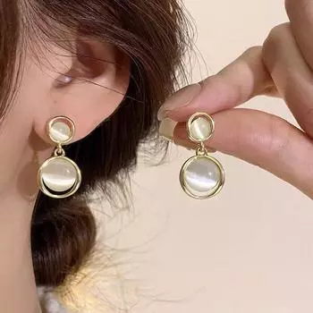 Легкие роскошные геометрические серьги Advanced Sense Minimalist Temperament для женщин 1 pair