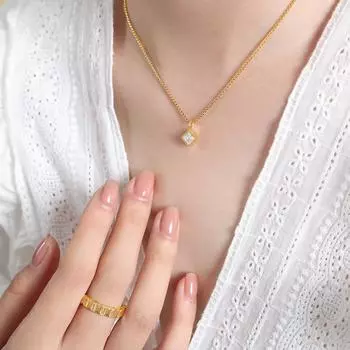 Легкие роскошные ювелирные изделия, персонализированные, маленькие квадратные, с золотым краем, со стеклянным камнем, контрастного цвета, подвеска на ключицу, женское, титановая сталь