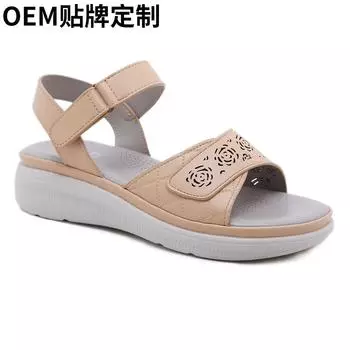 легкие женские туфли удобные танкетки однотонные универсальные сандалии 35