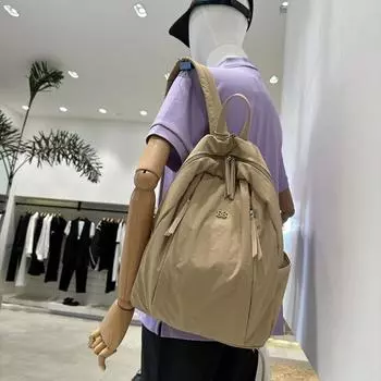 Легкий и универсальный рюкзак высокого класса, корейская водонепроницаемая дышащая нейлоновая школьная сумка для улицы 30 * 38 * 14CM