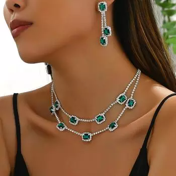 Легкий роскошный комплект ожерелий с инкрустированными бриллиантами, женский простой двухслойный дизайн, серьги с изумрудами, универсальная цепочка на ключицу