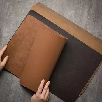 Легкий роскошный однотонный кожаный коврик для столовых приборов кофейно-коричневого цвета из искусственной кожи, водонепроницаемый коврик