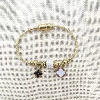 Легкий роскошный стильный браслет с бриллиантами и клевером из бисера золотой