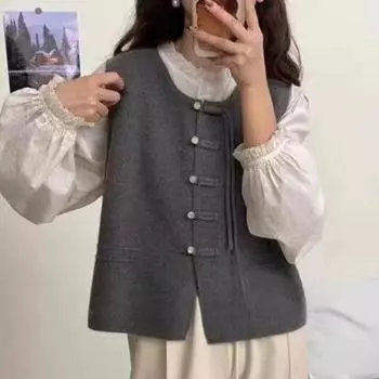 Легкий роскошный трикотажный жилет с пряжкой из ленты для осени и зимы, нишевый многослойный и универсальный жилет-свитер one size белый