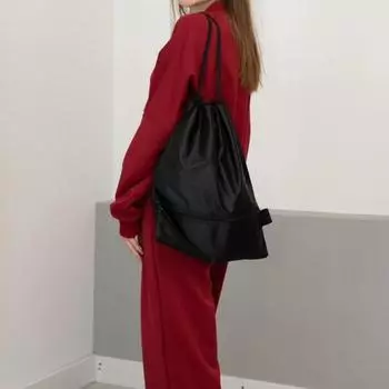 Легкий водонепроницаемый рюкзак с завязками - большая вместительная спортивная сумка для мужчин и женщин, путешествий, спорта, активного отдыха чёрный