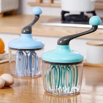 Легко и просто чистить венчик для яиц. Экономьте время. Взбивайте десерты. Взбивалка для яиц. зелёный