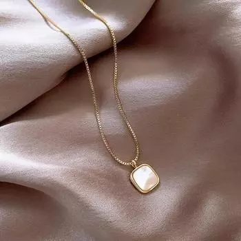 Легкое роскошное квадратное ожерелье из ракушек для женщин, популярная новинка, нишевый дизайн, осенне-зимняя цепочка для свитера, высококачественная цепочка на шею 41cm