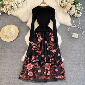 Легкое роскошное темпераментное вязаное платье с длинными рукавами и круглым вырезом для пожилых людей, тонкое сетчатое платье с вышивкой на талии