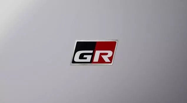 Лента для разрядки TRD Aqua NHP10 GR SPORT GR Лента с набором из 4 шт. (Алюминиевый логотип) Маленький MS373-00002
