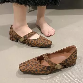 Леопардовые женские туфли на среднем каблуке, модная повседневная обувь, вечернее платье, элегантная зимняя обувь 2025 года, новый тренд, массивные удобные туфли-лодочки с квадратным носком, женские шлепанцы 35 чёрный