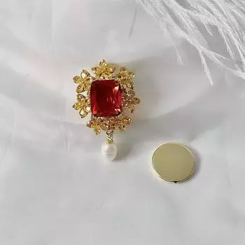 Лепесток квадратная магнитная пряжка брошь натуральный жемчуг большой циркон благородная брошь женская универсальная благородная без следов розовый