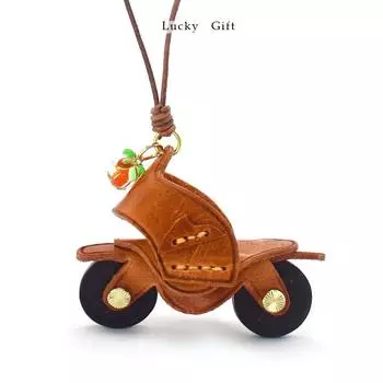Летающий маленький мотоцикл~ Кожаная подвеска на автомобиль, подвеска на автомобиль, брелок для ключей ручной работы, закладка для учетной записи Tide
