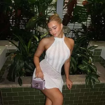 Летнее кружевное прозрачное платье Новое вязаное сексуальное короткое платье без рукавов с бретелькой на шее и открытой спиной Вечернее платье трапециевидной формы с рюшами без рукавов 325 S белый