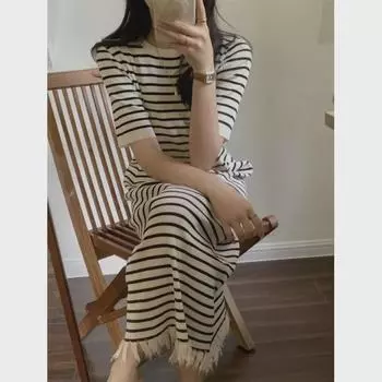 Летнее платье-свитер в полоску с короткими рукавами — повседневное, облегающее и с высокой талией S (recommended weight 80-95 jins)