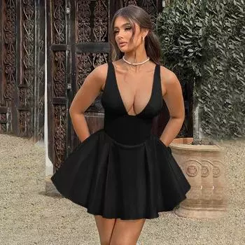 Летнее сексуальное платье с глубоким V-образным вырезом и бретелькой через шею, утягивающее женское платье S белый