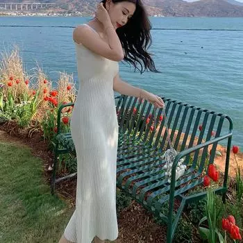 Летнее сексуальное тонкое универсальное темпераментное облегающее трикотажное платье с квадратным вырезом One size
