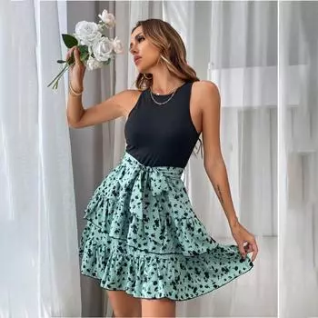Летнее женское платье без рукавов с лоскутным принтом и воланами S зелёный