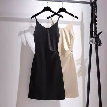 Летнее женское платье больших размеров New Temperament - это тонкое покрытие с мясом внутри и низом снаружи, чтобы носить платье с бретелью через шею 2XL чёрный