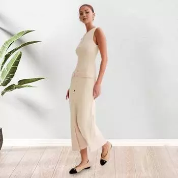 Летнее женское платье трикотажное платье-футляр Slim Fit сплошной цвет с круглым вырезом эластичное однобортное платье без рукавов на пуговицах длиной до середины икры L абрикосовый