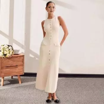 Летнее женское платье трикотажное платье-футляр Slim Fit сплошной цвет с круглым вырезом эластичное однобортное платье без рукавов на пуговицах длиной до середины икры S абрикосовый