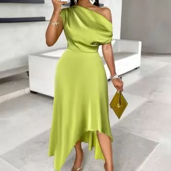 Летнее женское повседневное однотонное платье с косыми плечами и асимметричным кроем для женщин S чёрный