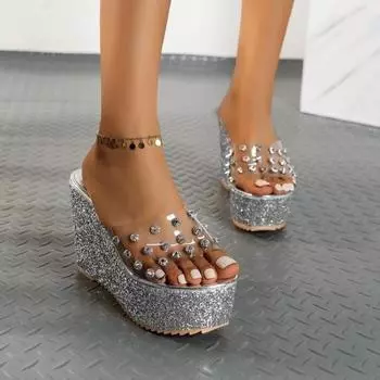 Летние босоножки на танкетке женские сексуальные прозрачные высокие каблуки из ПВХ тапочки с бисером на платформе модная обувь 35