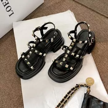 Летние босоножки с заклепками на толстой подошве, увеличивающие рост. Модная и универсальная обувь на платформе для женщин. Римские сандалии с открытым носком и толстой подошвой. 33 бежевый