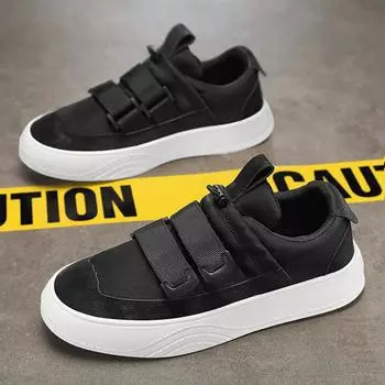 Летние и осенние дышащие кроссовки на толстой подошве из парусины для спорта, модная версия в Гонконге, корейские модные мужские туфли с низким верхом и одной педалью 39 чёрный