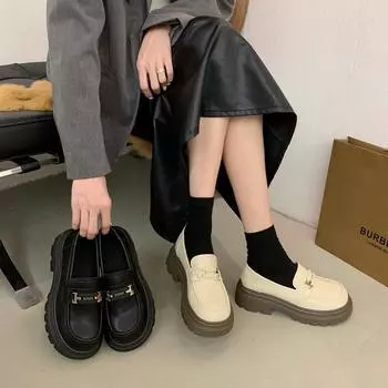 Летние лоферы в британском стиле на толстой подошве для женщин 35 чёрный