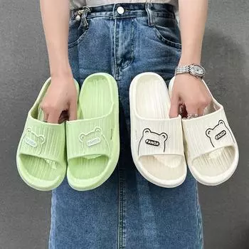 Летние милые тапочки с рисунком медведя для женщин и мужчин, модная обувь для ванной комнаты, мягкая подошва, удобные нескользящие шлепанцы для пар 36-37 белый