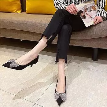 Летние модные новые однотонные удобные повседневные туфли на шпильке с бантом и кристаллами, пикантные женские туфли на высоком каблуке с острым носком 35