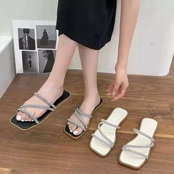 Летние модные новые повседневные однотонные с квадратным носком сексуальные элегантные женские сандалии на плоской подошве с кристаллами, удобные тапочки 36