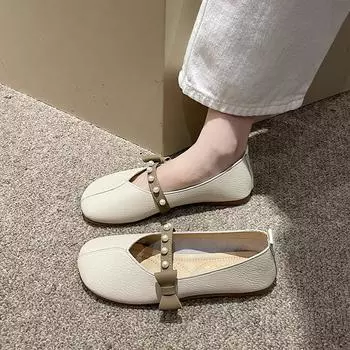 Летние модные сандалии с круглым носком и жемчугом и бантом, новая удобная повседневная элегантная женская обувь на мягкой подошве на плоской подошве, Zapatos Mujer 35