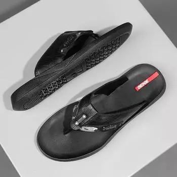 Летние мужские тапочки Высококачественные шлепанцы Модные кожаные тапочки Нескользящие дышащие легкие сандалии Мокасины для ходьбы 38 чёрный