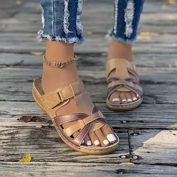 Летние новые босоножки на каблуке с наклоном, импортные босоножки большого размера с перекрестными ремнями, подходящие по цвету, 2025, модные тапочки-качалки 36 красный