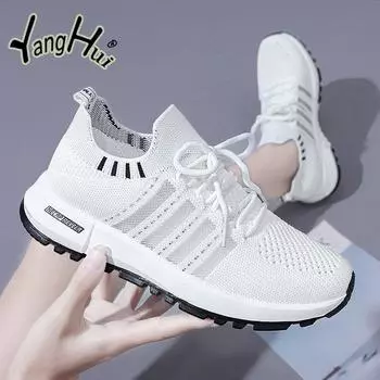 Летние новые дышащие сетчатые туфли 2024 года, легкие нескользящие износостойкие спортивные туфли со шнуровкой спереди, женские повседневные туфли с 35