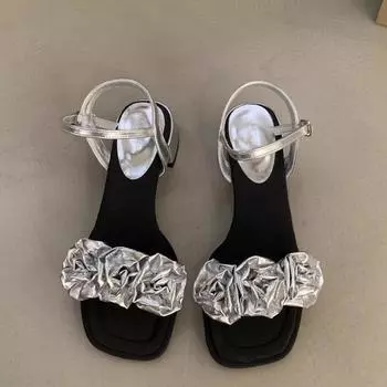 Летние новые модные босоножки на толстом каблуке, женские босоножки с открытым носком и цветком на голове 35 чёрный