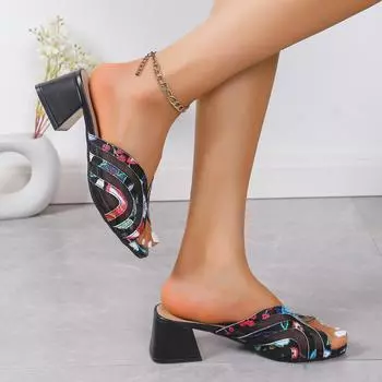 Летние новые модные тапочки 2024 года, женские туфли на высоком каблуке, повседневные босоножки с сетчатой подошвой и полыми каблуками, Sandalias De Mujer, большой размер 42 35 чёрный