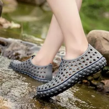 Летние новые модные забродные сандалии из дышащей сетки, пляжная мужская обувь с сумкой на голову, одна педаль, отверстие для птичьего гнезда 2255 39