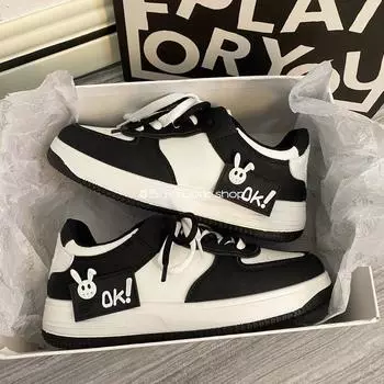 Летние новые нишевые легкие белые туфли в гонконгском стиле, повседневные туфли для уличной съемки, модная обувь 35 чёрный