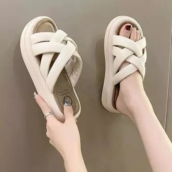 Летние новые сандалии с юбкой женские римские тапочки на толстой подошве для ношения на улице 35