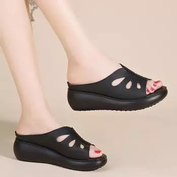 Летние новые тапочки с открытым носком и толстой подошвой, корейская версия, сандалии для отдыха на открытом воздухе, пляжная женская обувь, обувь для мам среднего и пожилого возраста 41 белый