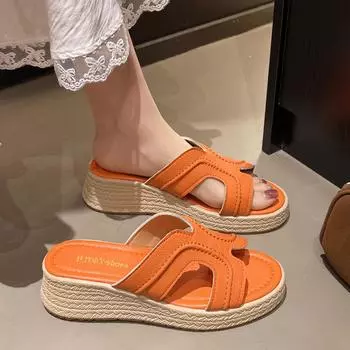 Летние новые туфли на танкетке с круглым носком и открытым носком 2025 года, европейские и американские туфли из пеньковой веревки с одним словом, женские туфли для импортных торговцев 35