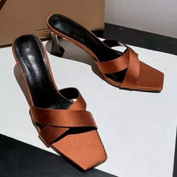 Летние новые туфли на высоком каблуке с квадратным носком и открытым носком, с крестообразным ремешком, с противоскользящей отделкой, износостойкие босоножки на тонком каблуке 35
