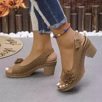 Летние новые женские босоножки на толстом каблуке с наклонной подошвой, цветочная декоративная пряжка в стиле кэжуал с однотонными римскими сандалиями 36 коричневый