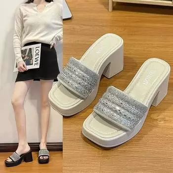 Летние новые женские сексуальные пляжные тапочки на платформе, босоножки на танкетке, модные женские шлепанцы со стразами 2024 35 бежевый